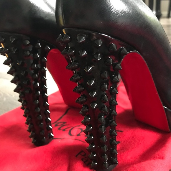 Authentic Christian Louboutin Taclou 